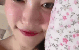 먹방하며 소통하다가 갑자기 짬지 보여주는 라희
